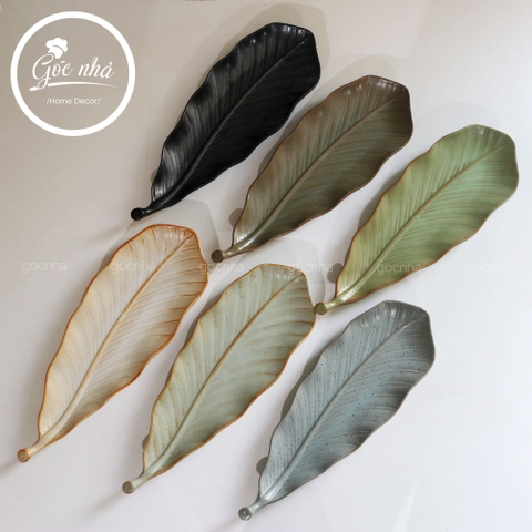 Đĩa sứ hình lá bàng