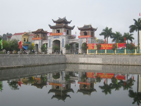 (1N) TOUR NINH BÌNH HÀ NỘI – CỐ ĐÔ HOA LƯ – KHU SINH THÁI TRÀNG AN – HANG MÚA