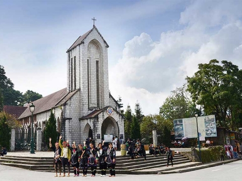 (2N2D) TOUR HÀ NỘI - SAPA – MOANA – CHINH PHỤC FANSIPAN – BẢN CÁT CÁT - HÀ NỘI