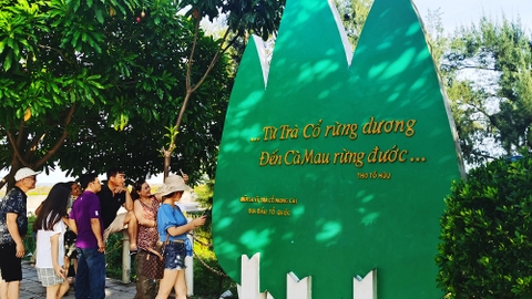 (3N2D) TOUR HÀ NỘI – BIỂN TRÀ CỔ - MŨI SA VĨ – MÓNG CÁI