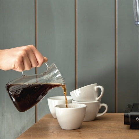 Tác dụng của bình server trong pour-over