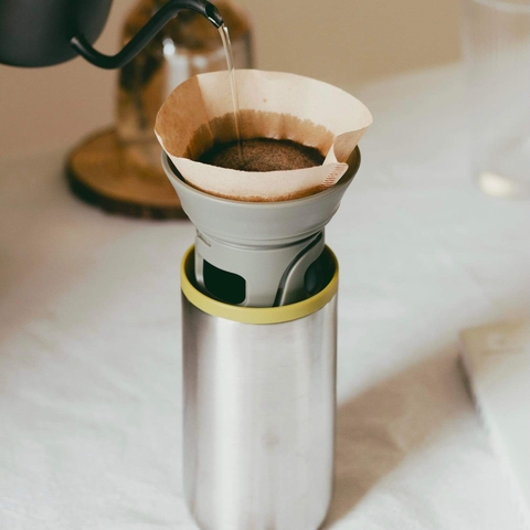 Wacaco Cuppamoka - dụng cụ pour-over tất cả trong một