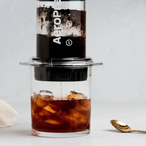 Aeropress – Công thức của tuần: Alan Adler's Cold Brew AeroPress Recipe