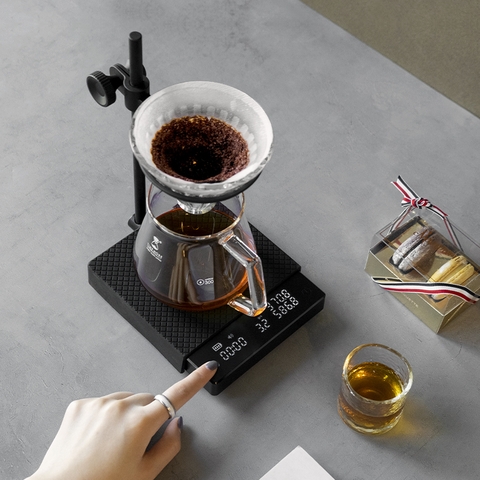 Vì sao cân tiểu ly là dụng cụ không thể thiếu với những người chơi cà phê thủ công?