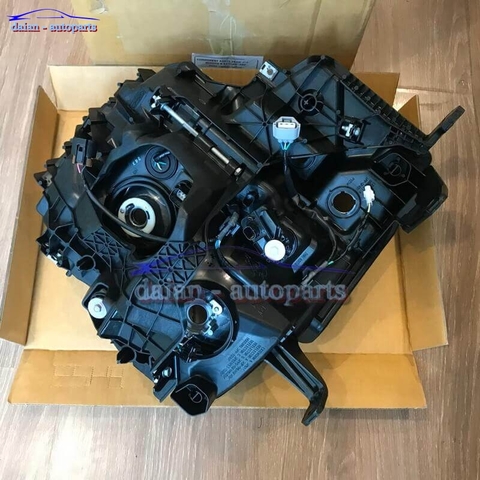 Đèn pha Ford Ranger 2023 XLS ( có lỗ ) chính hãng N1WZ13100G - N1WZ13101G