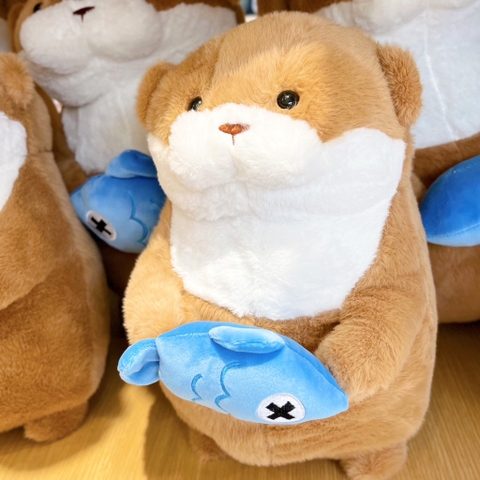 Gấu bông rái cá Mimi ôm cá