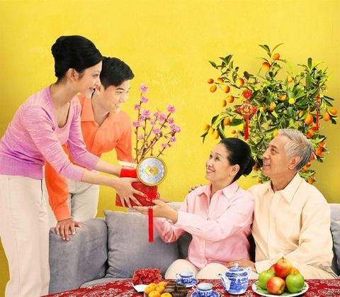 NHỮNG LƯU Ý KHI CHỌN QUÀ TẾT MÀ BẠN NÊN BIẾT