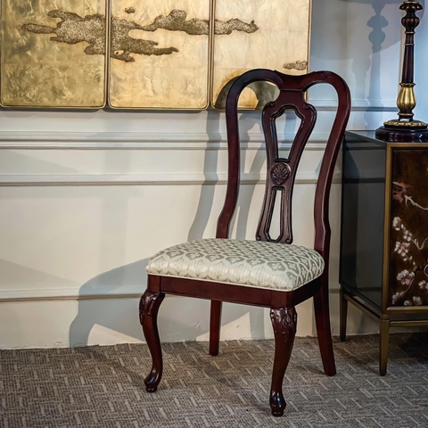 Ghế ăn tân cổ điển Ashley