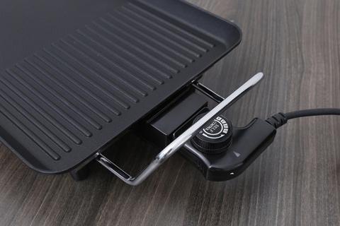 Bếp nướng điện Kangaroo 2000W KG 699