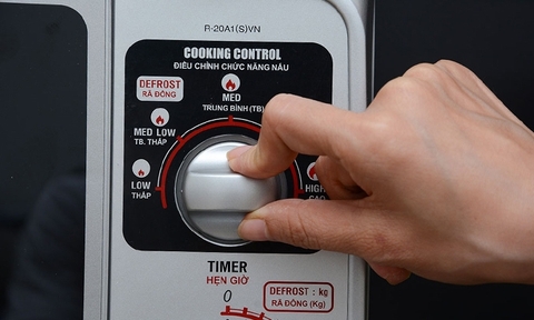 Lò vi sóng Sharp R-20A1(S)VN 22 lít