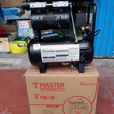 Máy nén khí không dầu bé 700W Tmaster TA 700/30 - 30 Lít