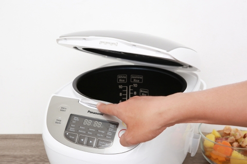 Nồi cơm điện tử Panasonic 1.8 lít SR-CX188SRA