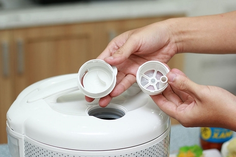 Nồi cơm điện Sharp 1,8L KS-181TJV