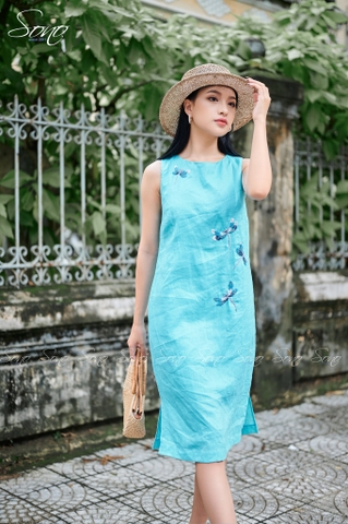 SONO - Đầm linen thêu chuồn chuồn