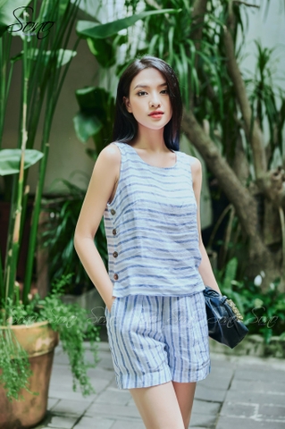 Set short linen sọc xanh nút bên