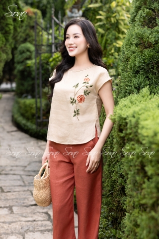 SONO - Áo linen cổ đan thêu hoa