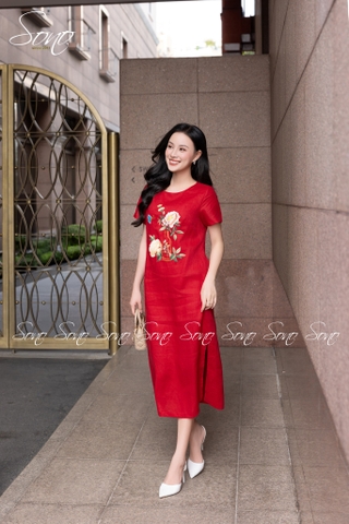 SONO - Đầm linen có tay thêu bình hoa mẫu đơn