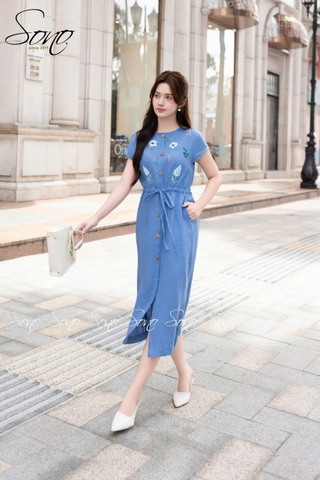 SONO - Đầm linen rút dây thêu nhiều hoa