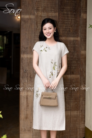 SONO - Đầm linen thêu hoa cúc