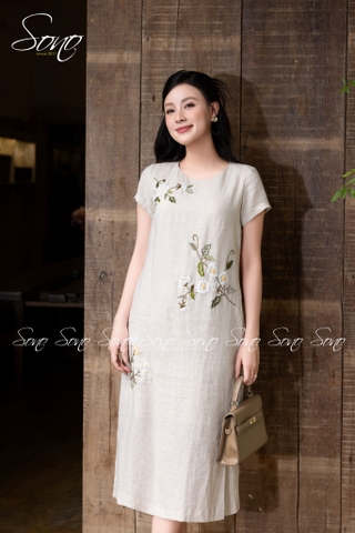 SONO - Đầm linen thêu hoa cúc