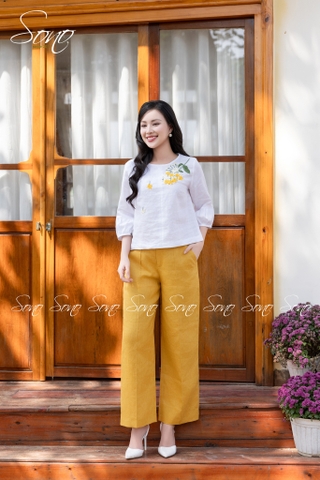 SONO - Áo linen tay lỡ thêu nhành hoa rơi