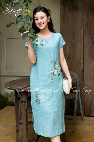 SONO - Đầm linen thêu hoa cúc