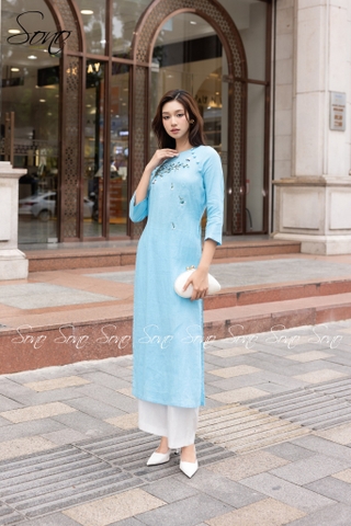 SONO - Áo dài xanh dương thêu cành hoa đổ