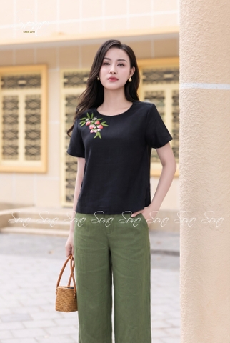 SONO - Áo linen thêu quả dâu