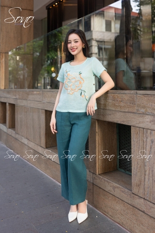 SONO - Áo linen nút bên thêu hoa to