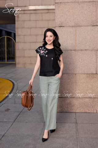 SONO - Áo linen tay dơi thêu hoa bướm
