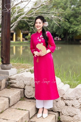 SONO - Áo dài hồng sen thêu cành hoa