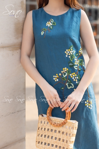 SONO - Đầm linen sát nách thêu hoa chấm màu