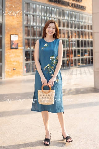 SONO - Đầm linen sát nách thêu hoa chấm màu