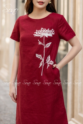 SONO - Đầm linen có tay thêu hoa cúc
