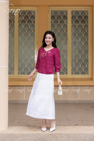 SONO - Áo linen cổ tim tay lỡ thêu hoa sim