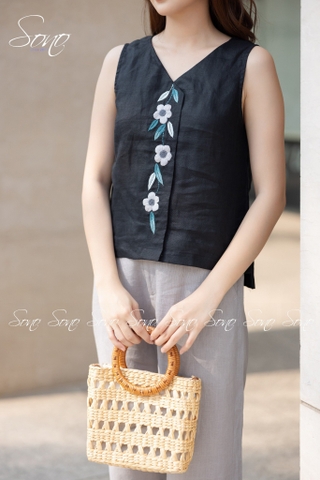 SONO - Quần dài linen đính nút gỗ