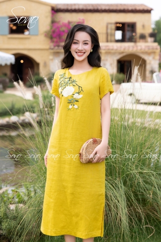 SONO - Đầm linen có tay thêu 5 nhánh hoa đặc
