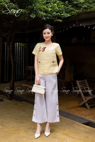 SONO - Áo linen thêu cánh bướm