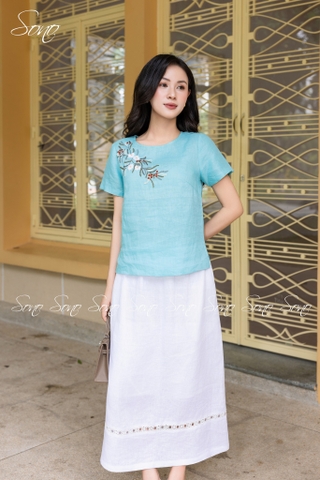 SONO - Áo linen cổ tròn thêu chùm hoa ngâu