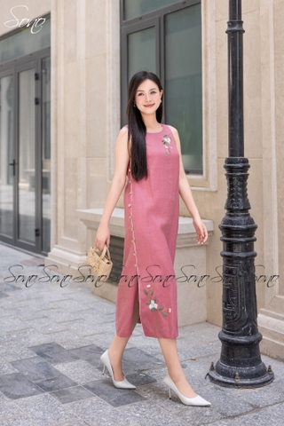 SONO - Đầm linen nút bên viền trắng thêu