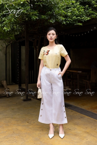 SONO - Áo linen thêu cánh bướm