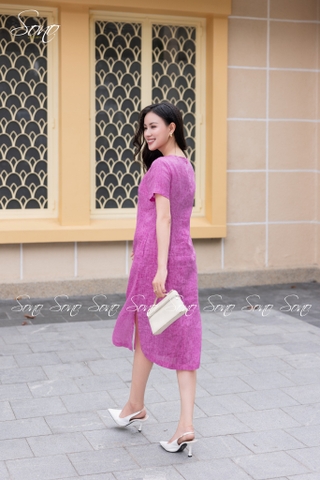 SONO - Đầm linen loang nút gỗ thêu hoa