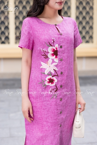 SONO - Đầm linen loang nút gỗ thêu hoa