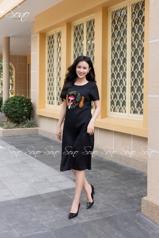 SONO - Đầm linen có tay thêu cây nấm
