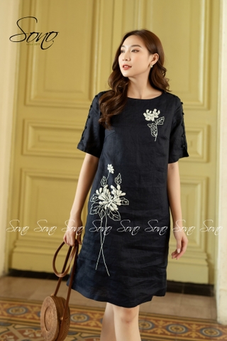SONO - Đầm linen thêu hoa trắng