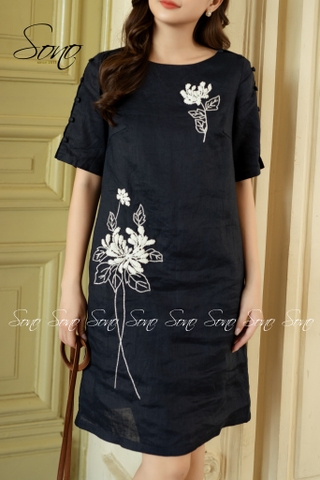 SONO - Đầm linen thêu hoa trắng
