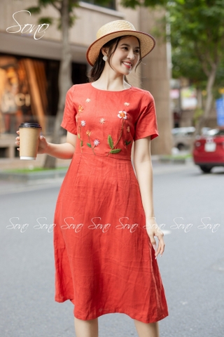 SONO - Đầm linen có tay thêu hoa thân trên