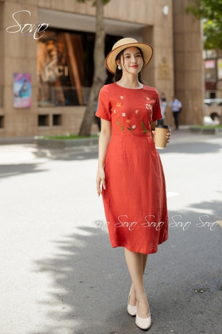 SONO - Đầm linen có tay thêu hoa thân trên