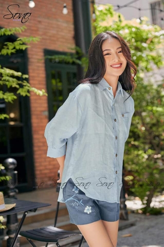 Quần short linen xanh thêu