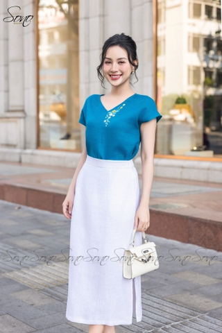 SONO - Áo linen tay dơi cổ tim thêu